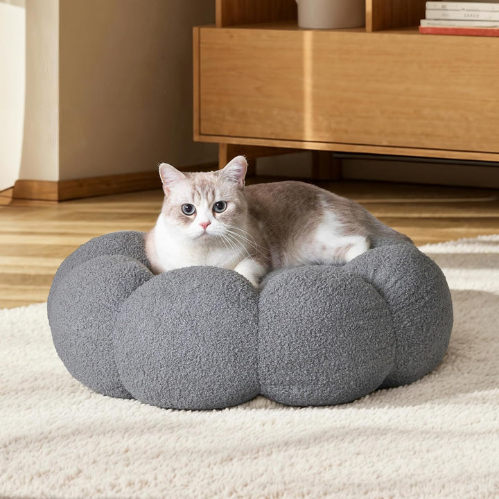 Experience Ultimate Comfort with Our Fluffy Plush Round Calming Pet Bed